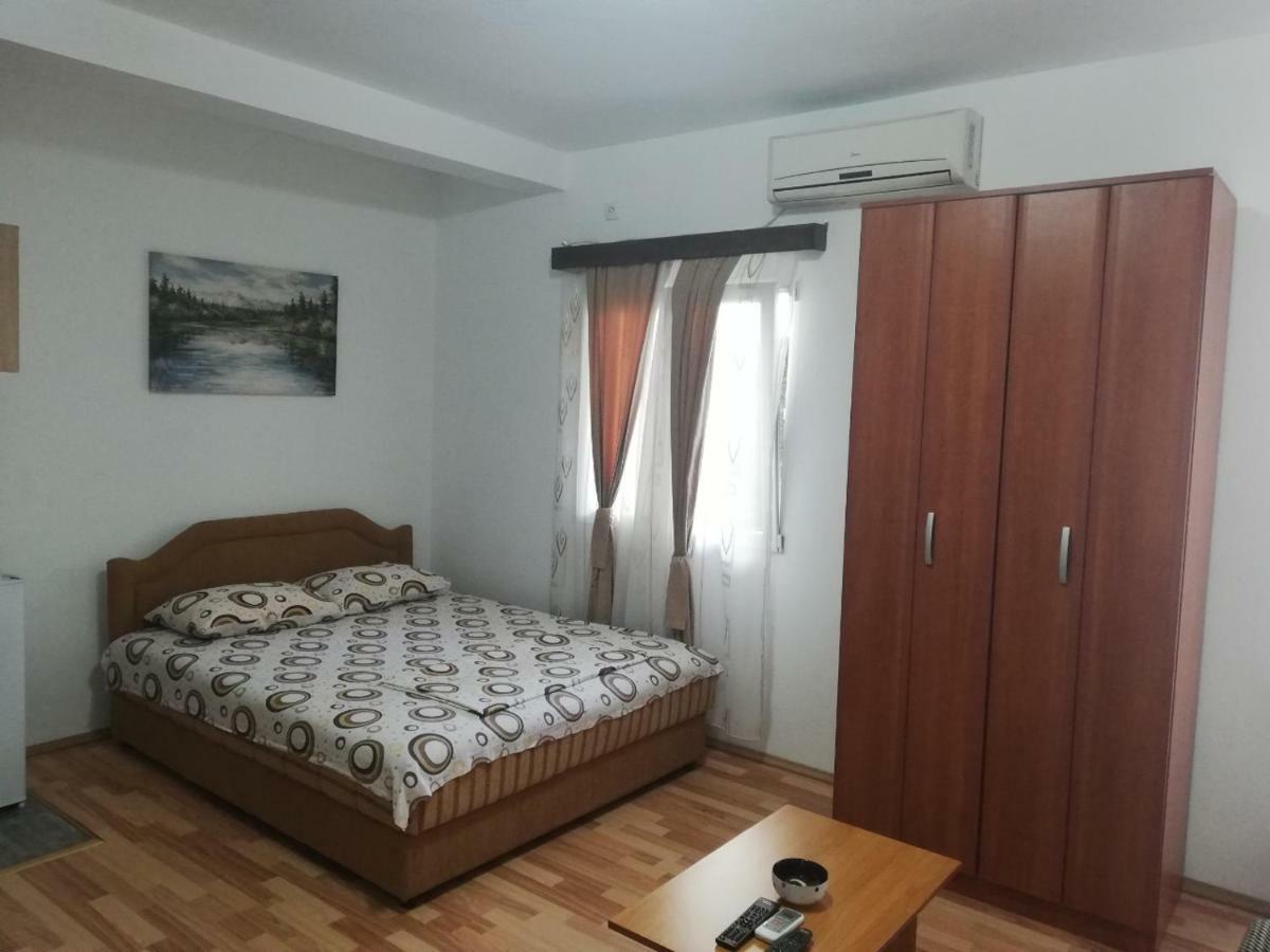 Olja Apartments Virpazar Exterior photo